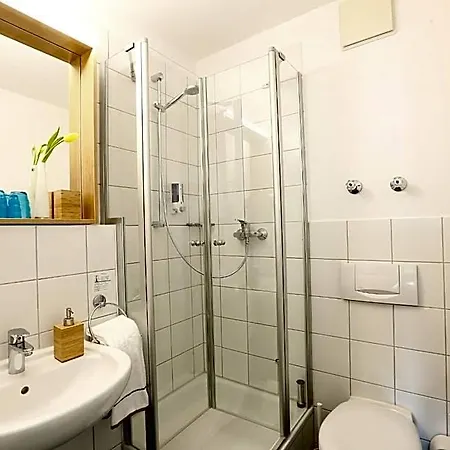 Rosi Boutique 3*